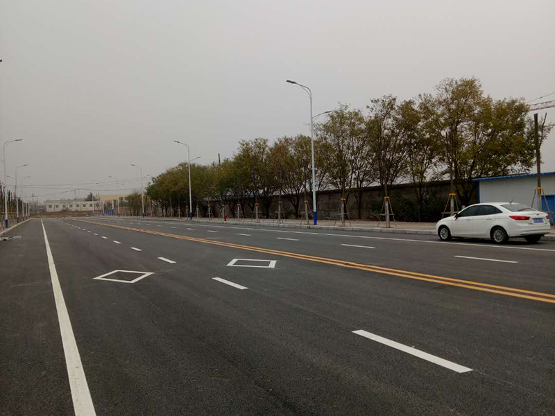 宋元瓷規(guī)劃二路道路、綠化及配套設(shè)施實景圖